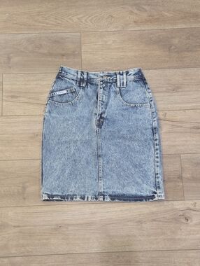 Retro 80's Acid-Wash Denim Pencil Skirt Made In Canada